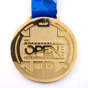 Medalha em metal 3D com banho de ouro