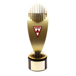Troféu em aço carbono com pintura automotiva dourada