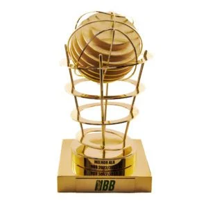Troféu em aço carbono banhado a ouro