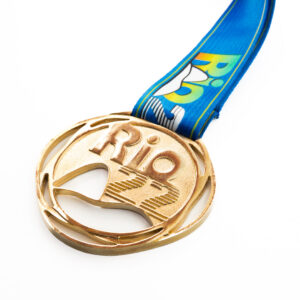 Medalha em metal 3d banho de ouro com fita digital