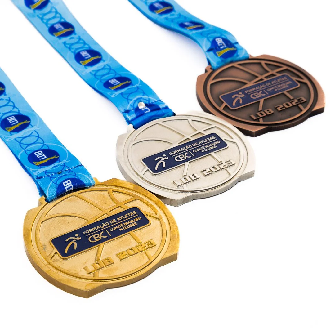Medalha em metal 3D banho ouro níquel e cobre velho esmaltada com fita digital