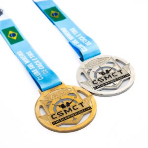 Medalha em metal ouro e níquel esmaltado fita digital