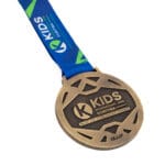 Medalha em metal 3D banho ouro velho e fita digital