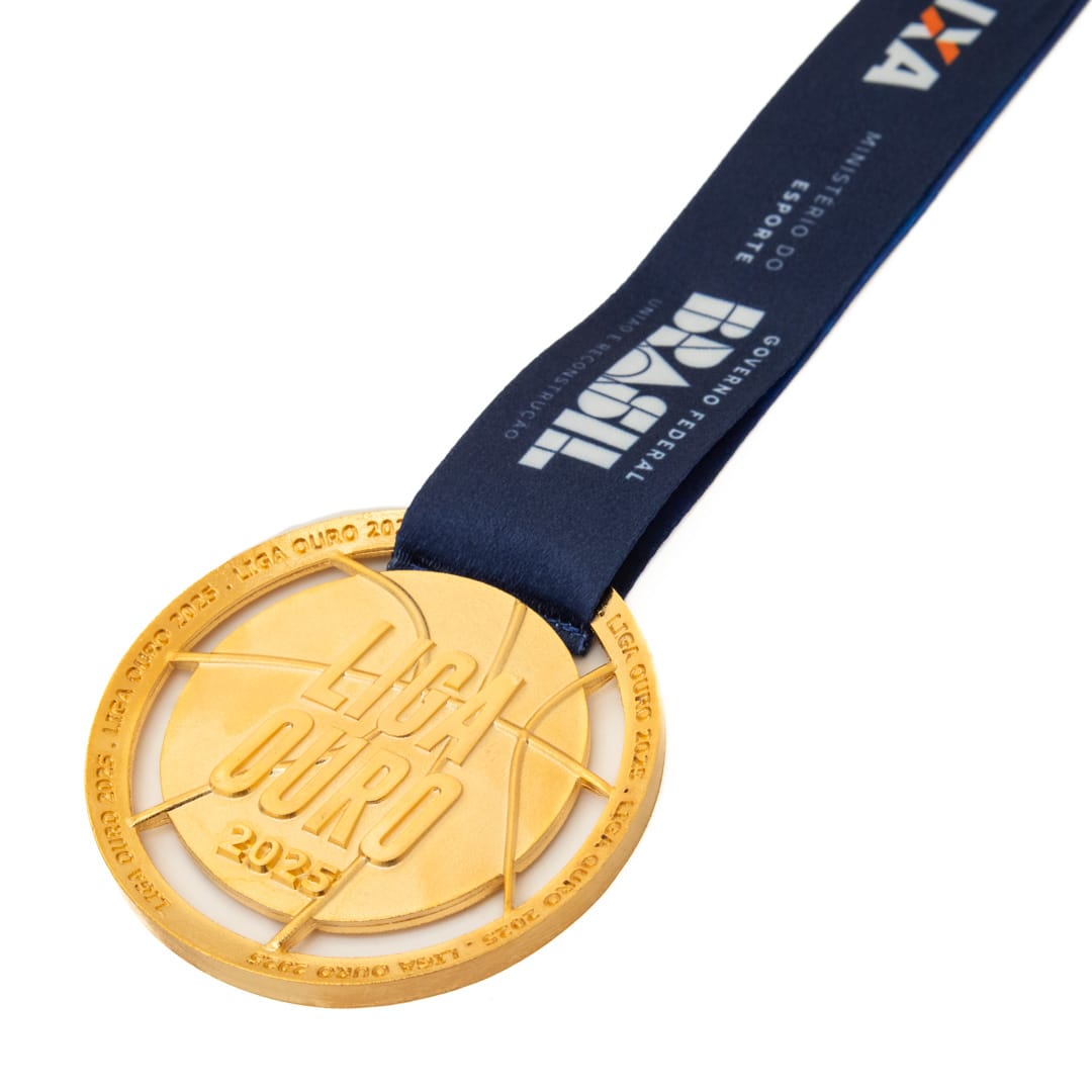 Medalha em metal banho de ouro