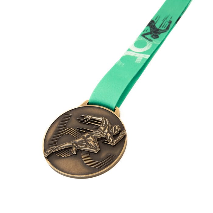 Medalha em metal 3D banho ouro velho e fita digital