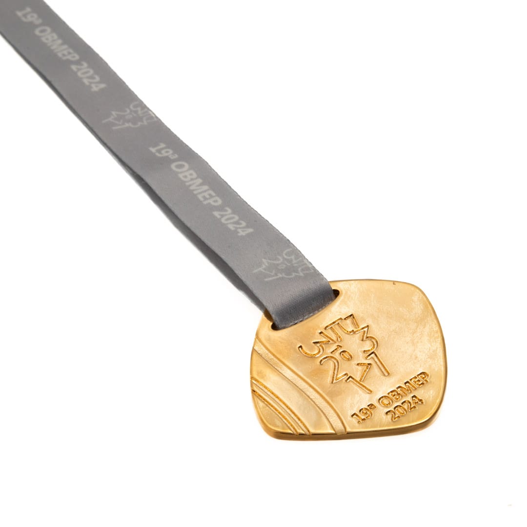 Medalha em metal 3D banho ouro