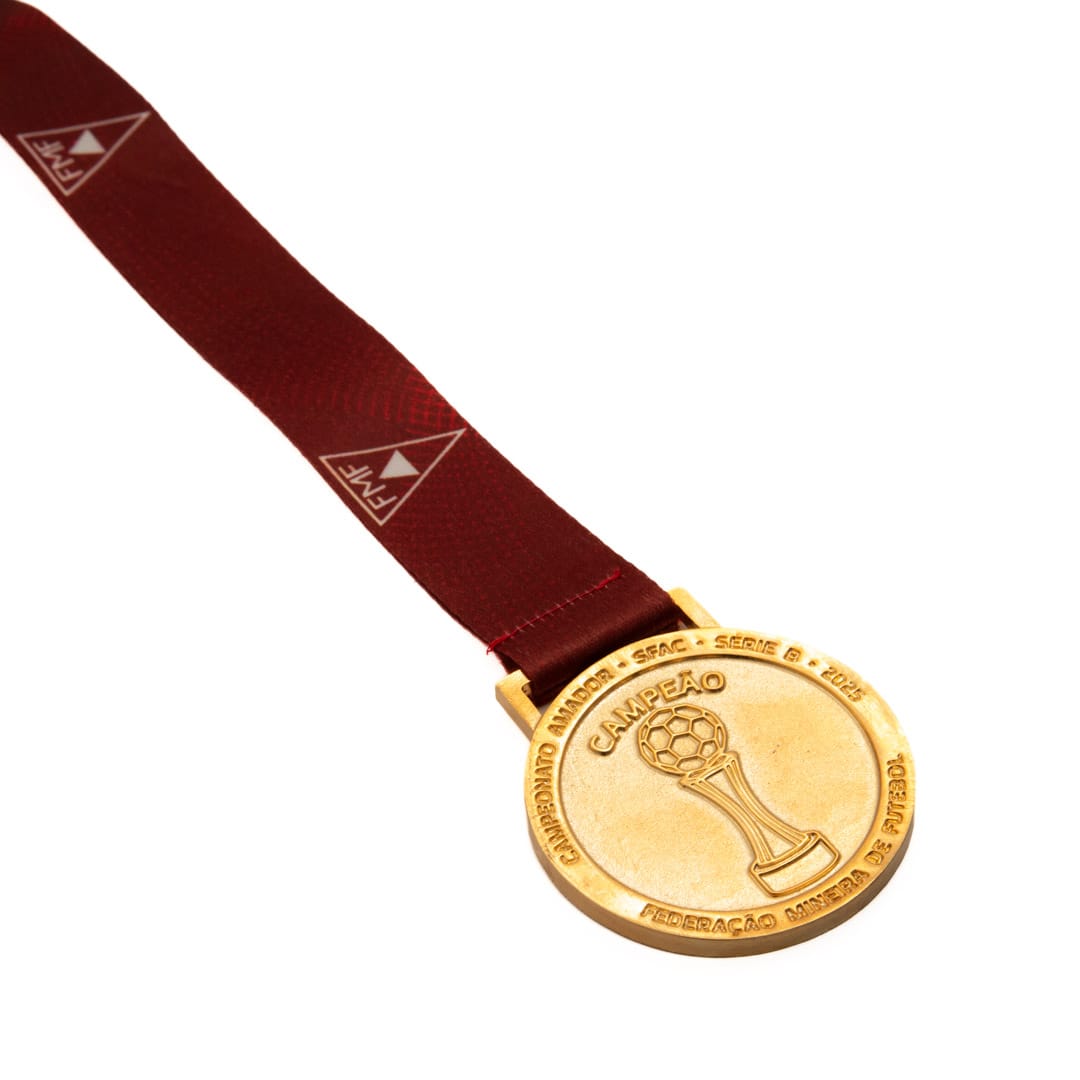Medalha em metal 3D com banho de ouro