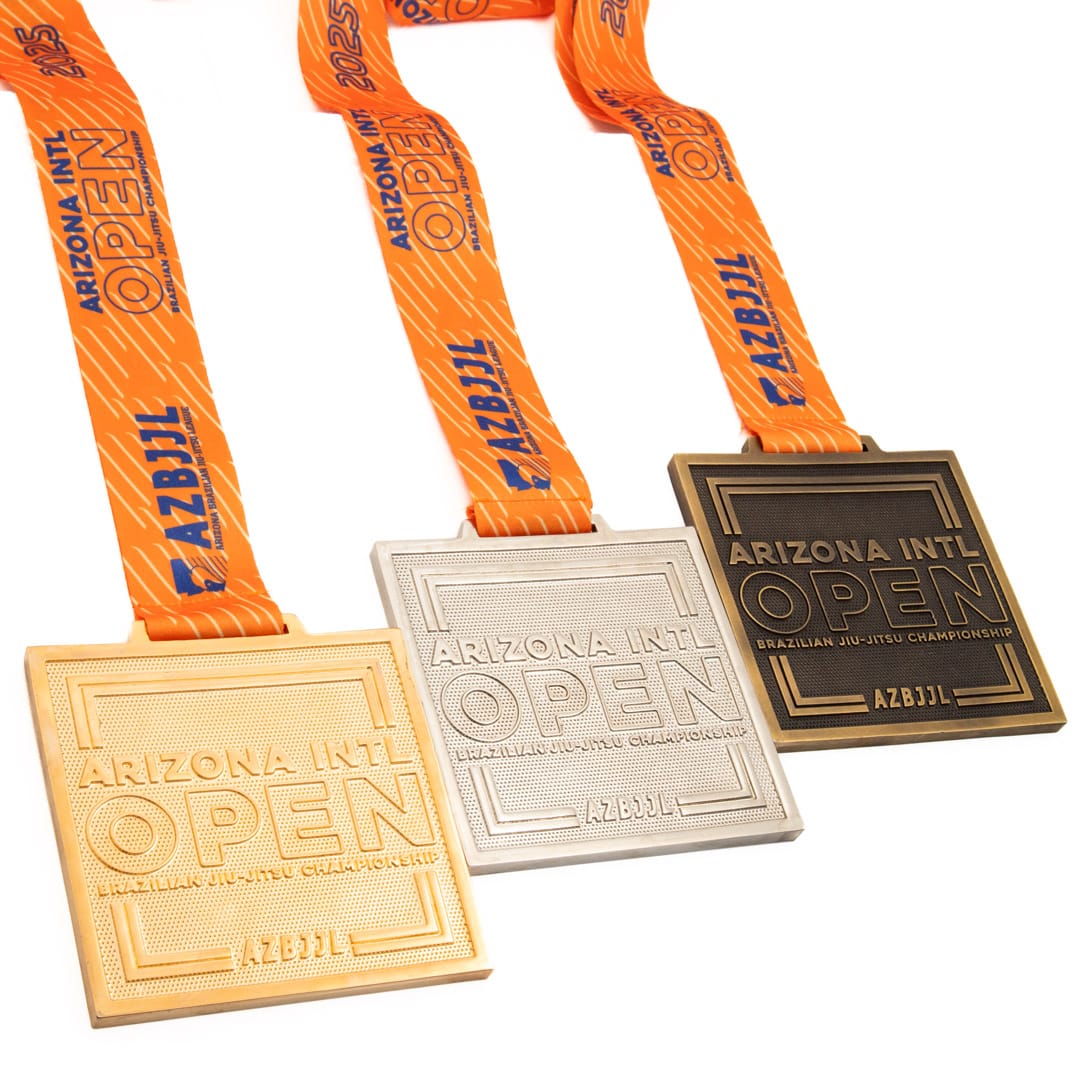 Medalha em metal 3D banho ouro níquel e cobre velho fita digital