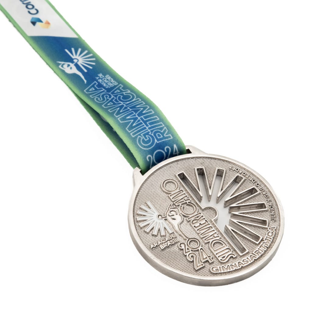 Medalha em metal 3D banho prata velha esmaltada com fita digital