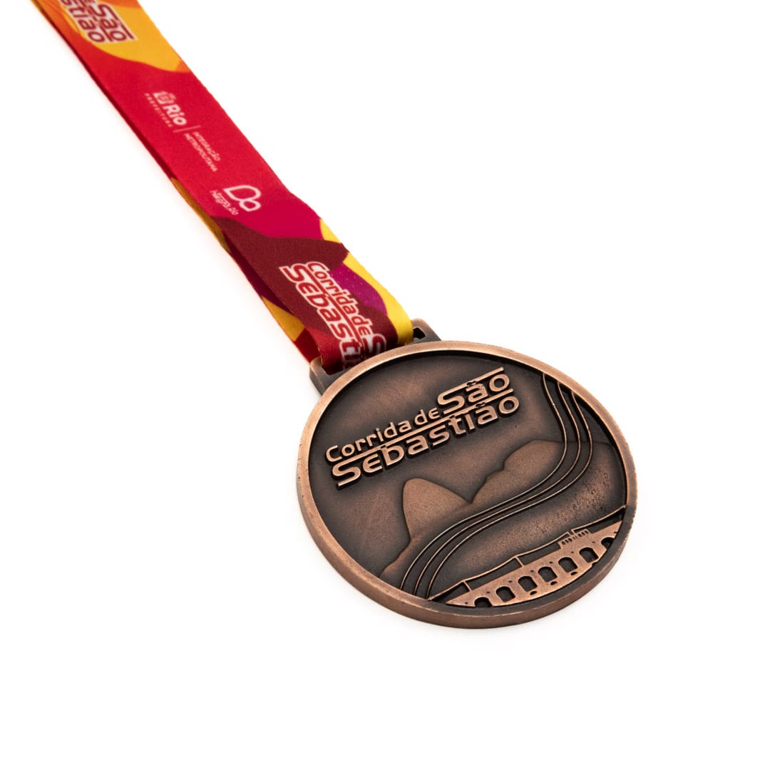 Medalha em metal 3D banho de ouro velho