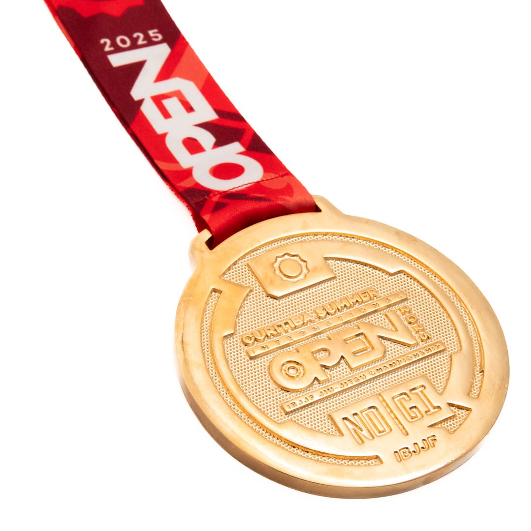 Medalha em metal banho de ouro