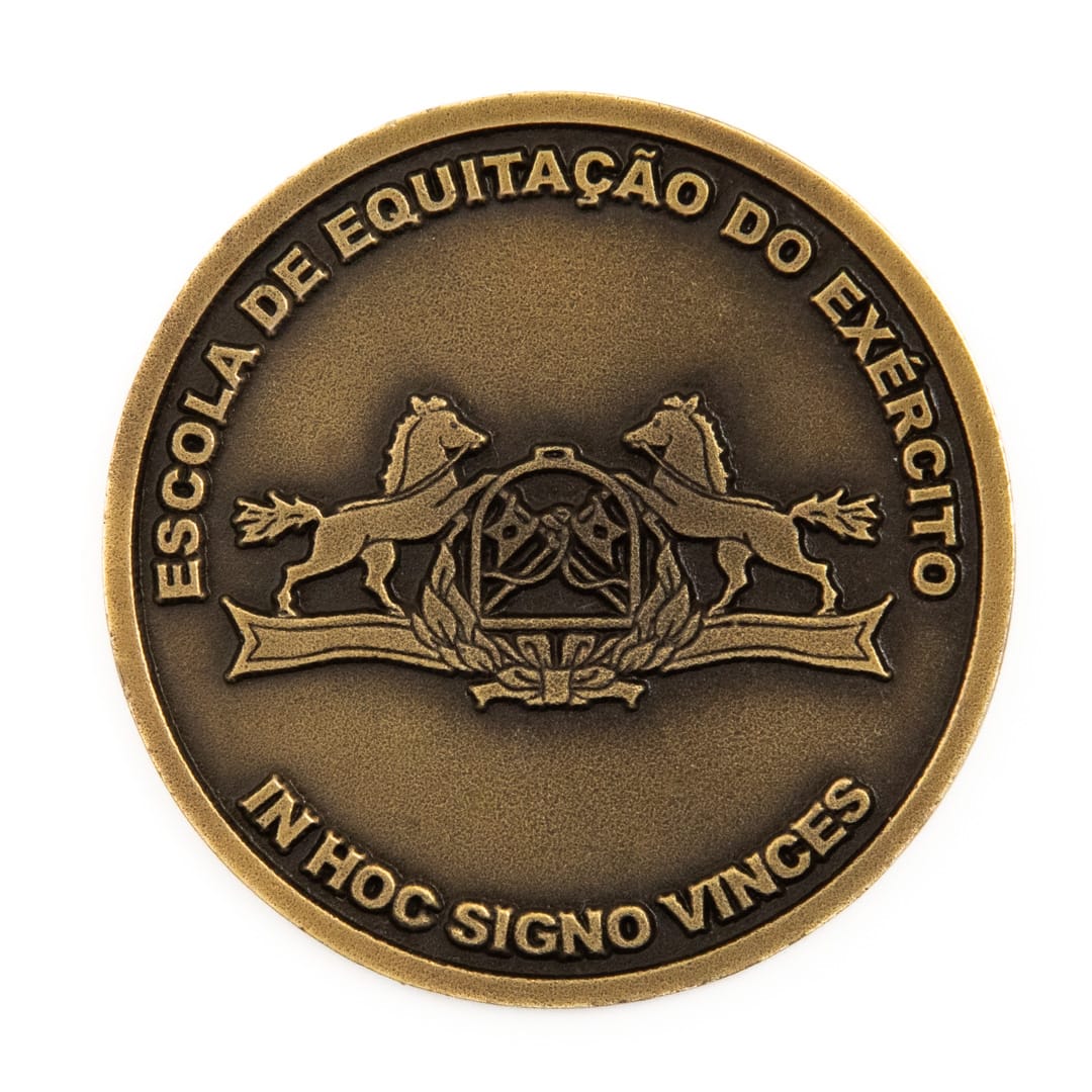 Moeda em metal 3D banho de ouro velho esmaltado