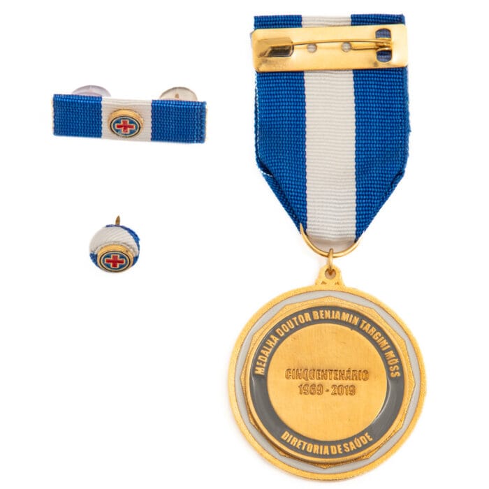 Comenda 3D banho de ouro - Imagem 3