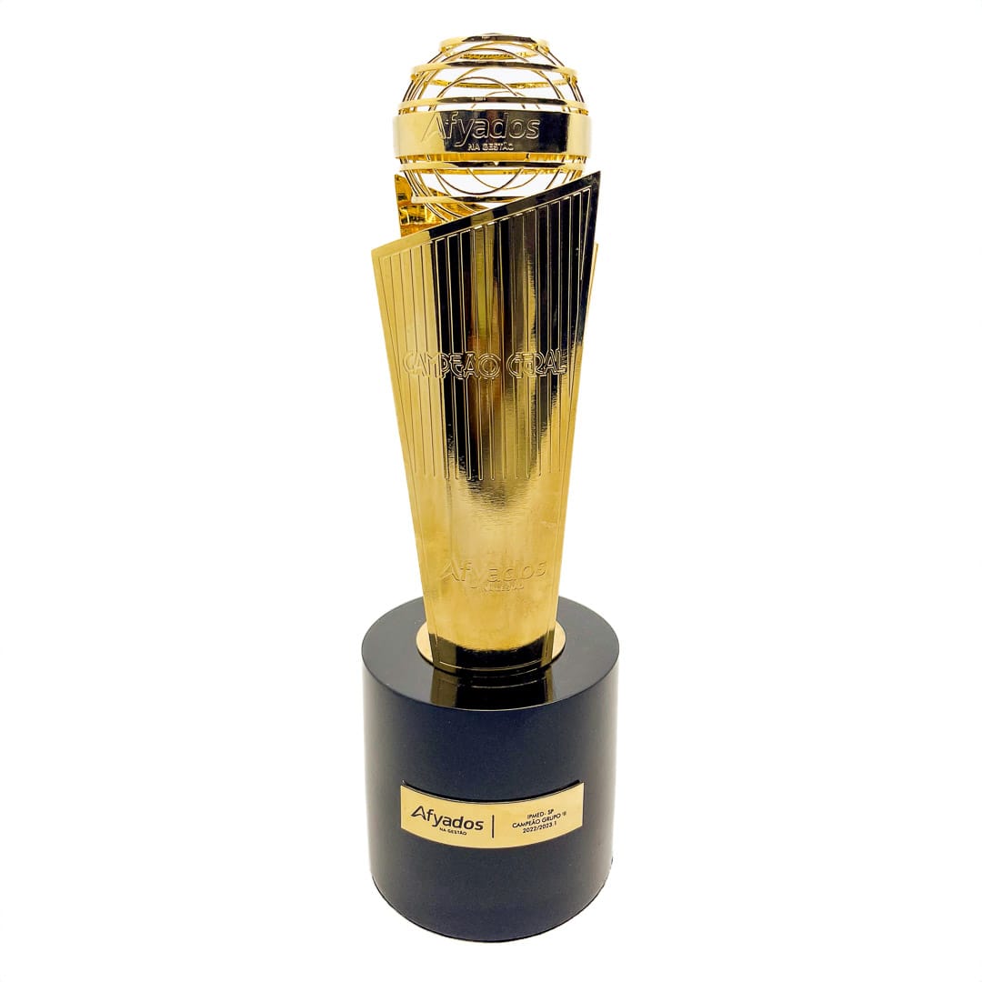 Troféu em metal
